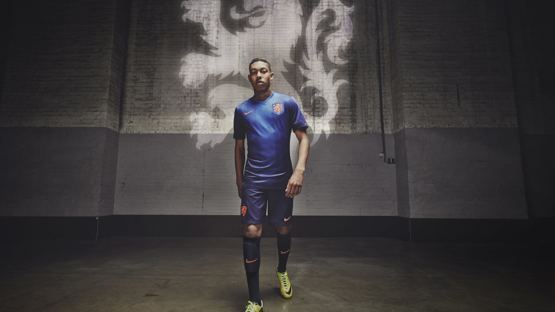 世界杯激发青少年立志踢职业 相关咨询量激增